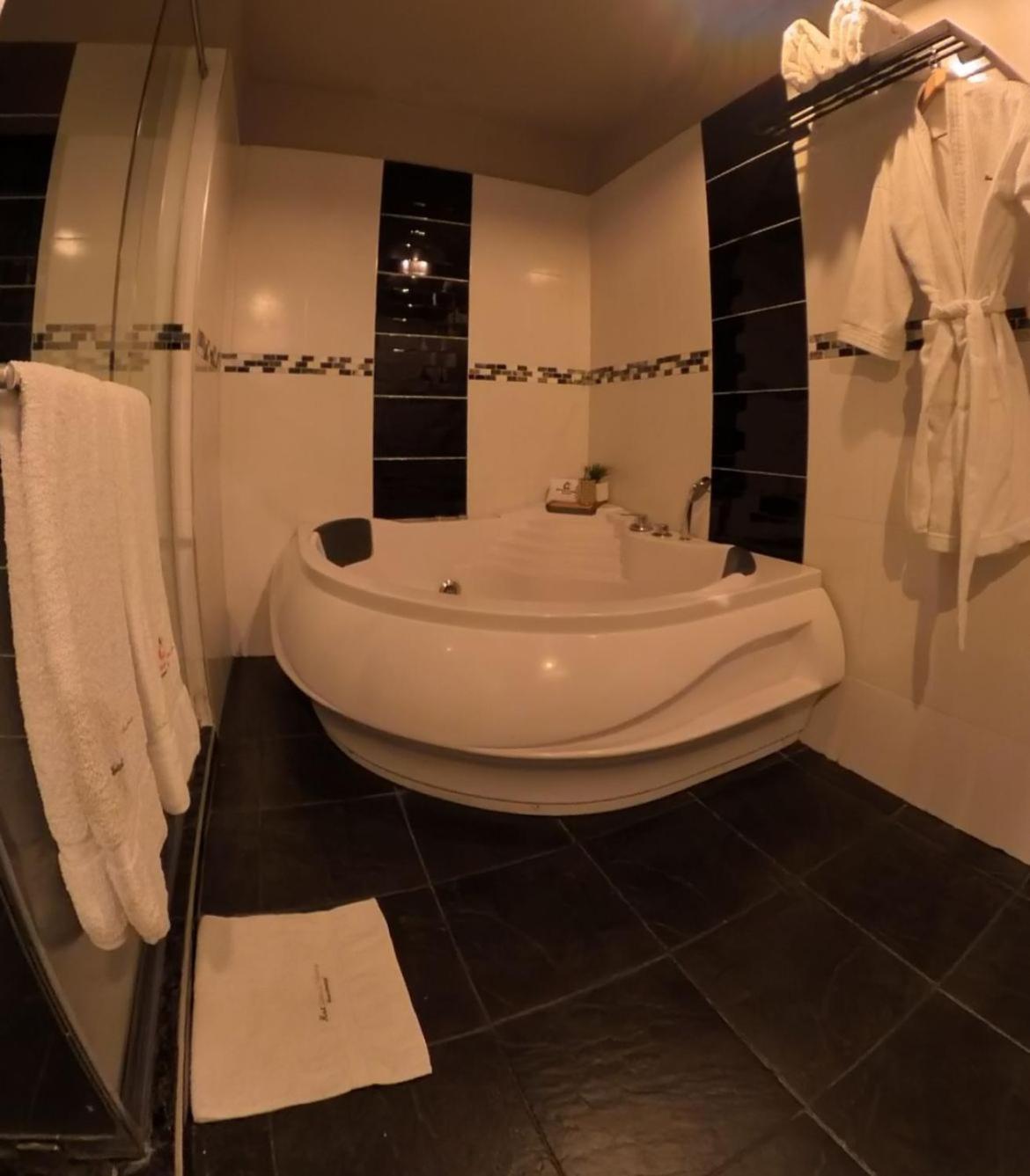 Hotel Quinta De Cabecera Bucaramanga Buitenkant foto