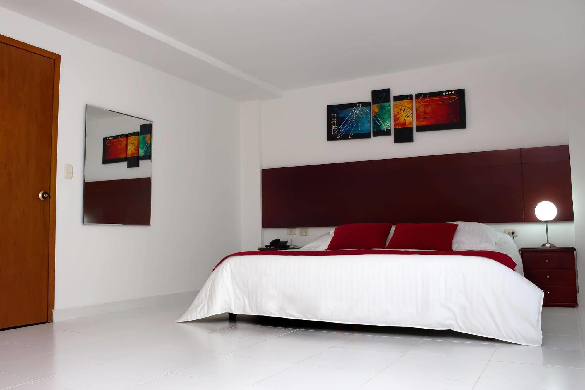 Hotel Quinta De Cabecera Bucaramanga Buitenkant foto